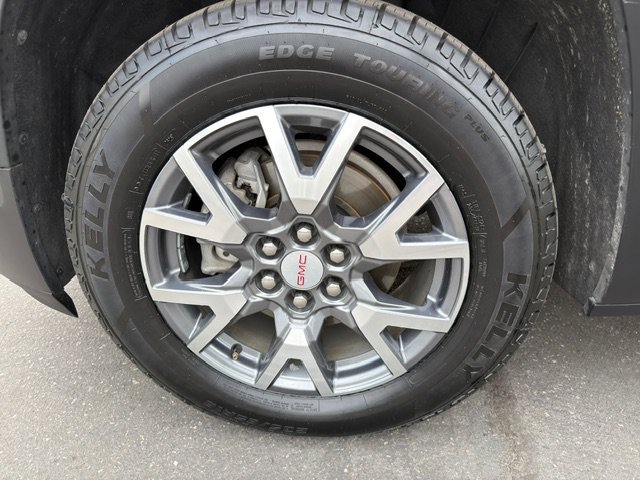 Used 2023 GMC Acadia SLT AWD/4WD image 42