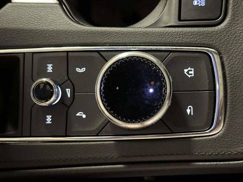 Certified 2023 Cadillac XT4 Sport AWD/4WD image 29