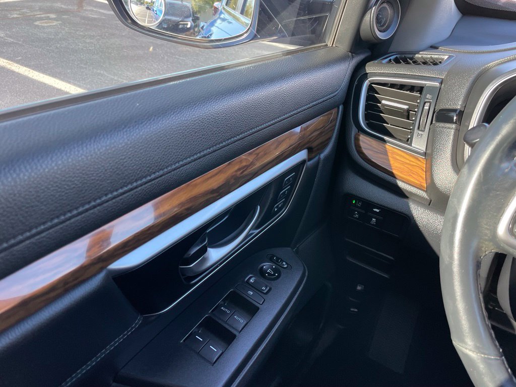 Certified 2020 Honda CR-V Touring image 21