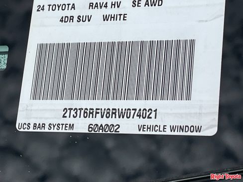 Certified 2024 Toyota RAV4 SE w/ Convenience Package AWD/4WD image 35