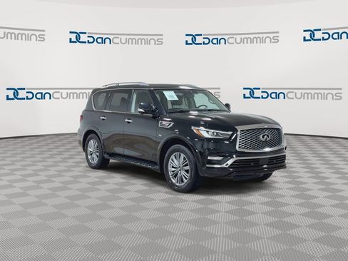 Used 2019 INFINITI QX80 Luxe w/ Proassist Package AWD/4WD image 2