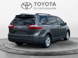 Used 2015 Toyota Sienna LE image 5