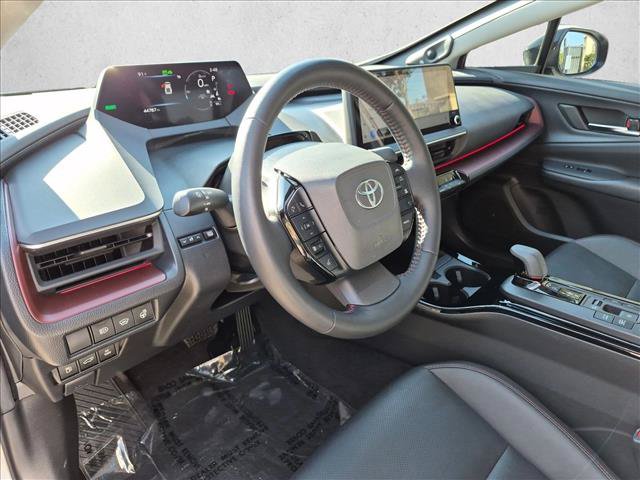 Used 2024 Toyota Prius Prime Premium FWD image 10