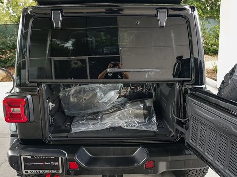 New 2026 Jeep Wrangler Unlimited Rubicon image 25