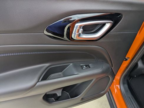 New 2026 Jeep Compass Latitude image 10