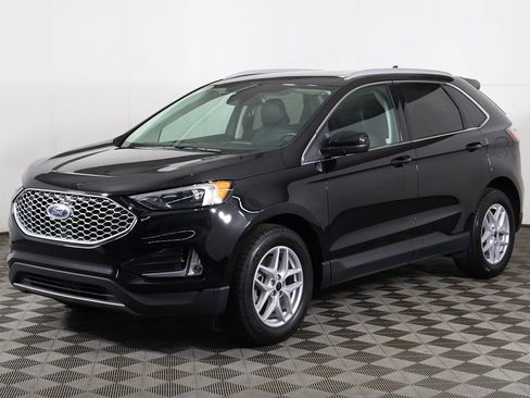 Used 2024 Ford Edge SEL w/ Convenience Package AWD/4WD image 7