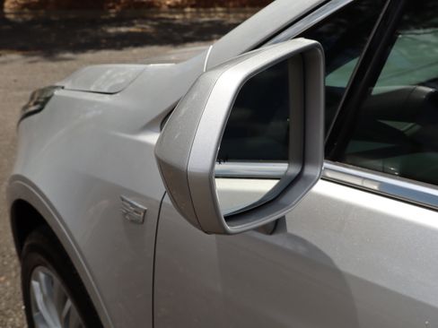 Used 2019 Cadillac XT5 Premium Luxury FWD image 15