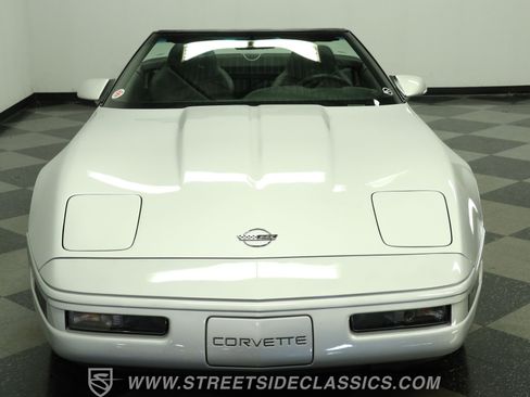 Used 1996 Chevrolet Corvette Convertible RWD image 16