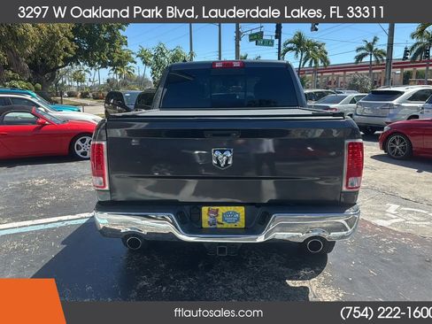 Used 2018 RAM 1500 Laramie w/ Convenience Group image 10