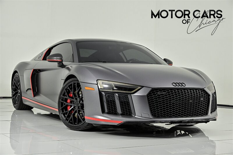 Used 2017 Audi R8 V10 w/ Carbon Exterior Package AWD/4WD image 1