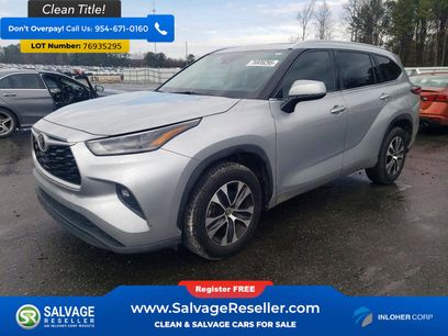Used 2021 Toyota Highlander XLE