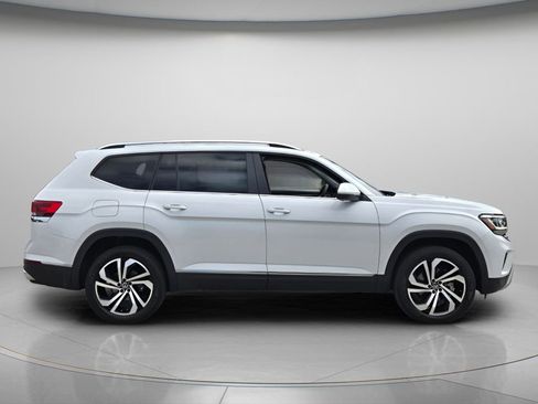 Used 2023 Volkswagen Atlas SEL image 5