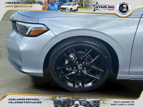 Used 2025 Honda Civic Sport image 10