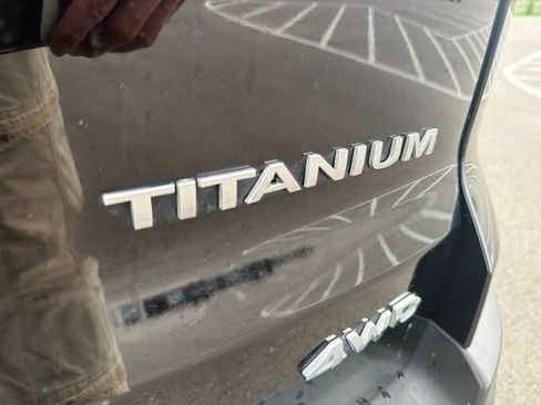 Used 2020 Ford EcoSport Titanium AWD/4WD image 9