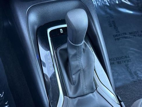 Used 2024 Toyota Corolla LE image 23