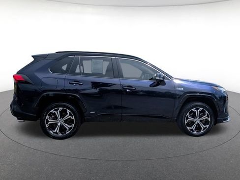 Used 2024 Toyota RAV4 XSE w/ Weather Package AWD/4WD image 7
