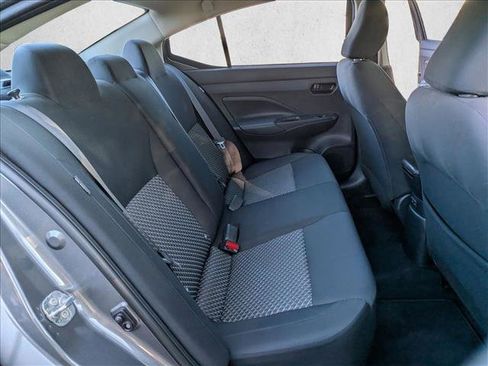 Used 2021 Nissan Versa S image 18