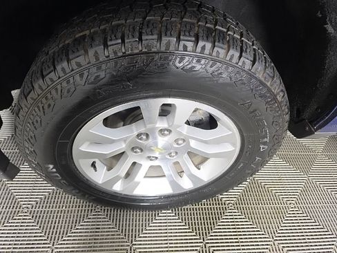 Used 2017 Chevrolet Silverado 1500 LT w/ All Star Edition image 10