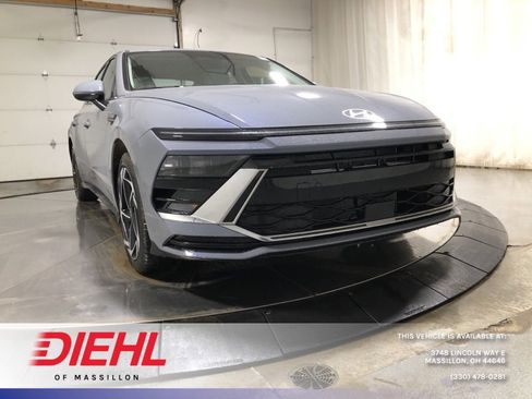 New 2026 Hyundai Sonata SEL image 1