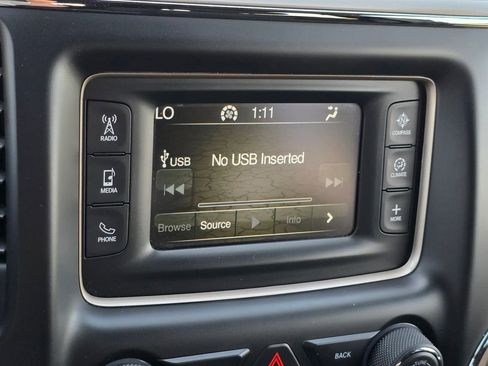 Used 2016 Jeep Grand Cherokee Laredo w/ Quick Order Package 23E AWD/4WD image 40