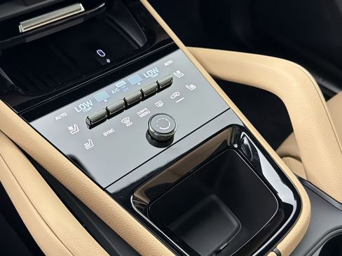 New 2026 Porsche Cayenne S AWD/4WD image 26