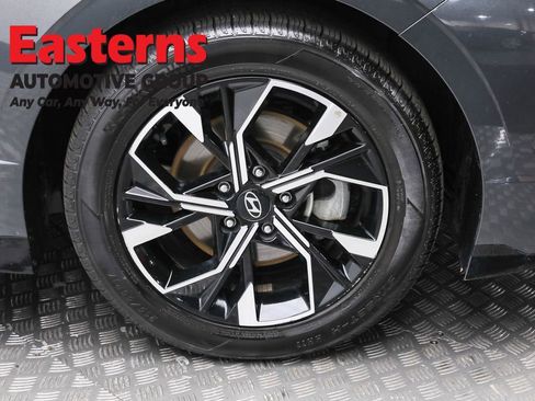 Used 2024 Hyundai Sonata SEL image 31