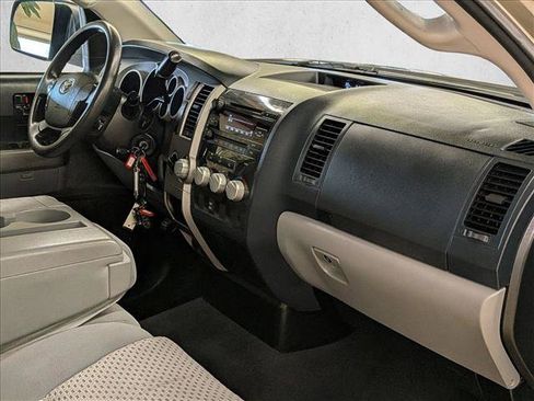 Used 2013 Toyota Tundra 4x4 Double Cab w/ Tow Pkg image 22