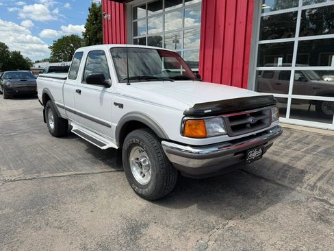 Used 1996 Ford Ranger Splash AWD/4WD image 2
