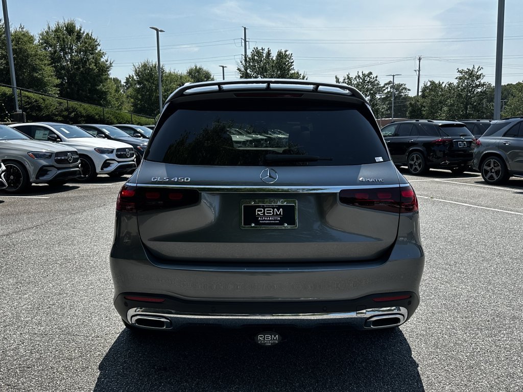 Used 2025 Mercedes-Benz GLS 450 4MATIC w/ AMG Line Exterior image 7
