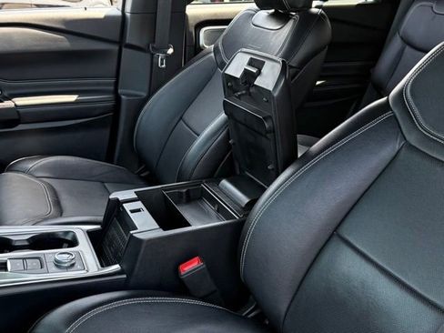 Used 2020 Ford Explorer ST w/ Premium Technology Package AWD/4WD image 33