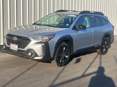 Used 2025 Subaru Outback Onyx Edition XT w/ Tech Package 2