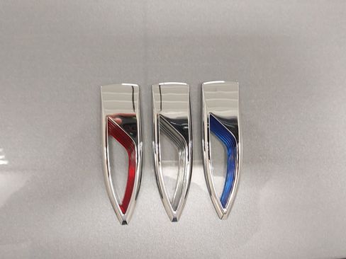 Used 2025 Buick Enclave Preferred image 31