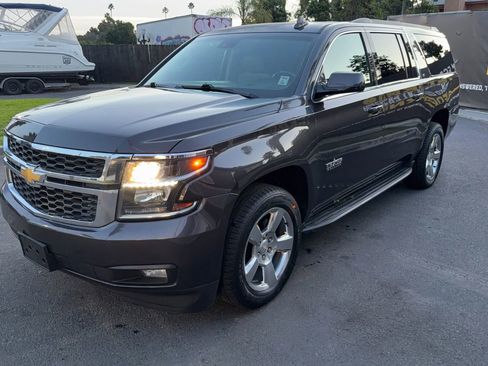 Used 2016 Chevrolet Suburban LT w/ Texas Edition Package image 7