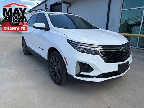 Used 2023 Chevrolet Equinox RS FWD image 1