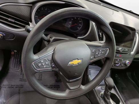 Used 2024 Chevrolet Malibu LS image 12