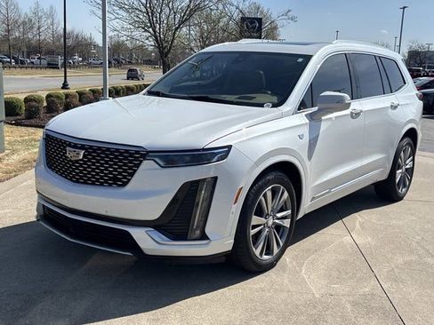 Used 2020 Cadillac XT6 Premium Luxury w/ Platinum Package AWD/4WD image 13