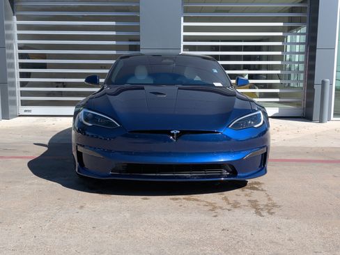 Used 2022 Tesla Model S image 3