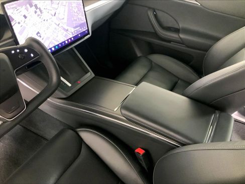 Used 2023 Tesla Model X Plaid AWD/4WD image 15