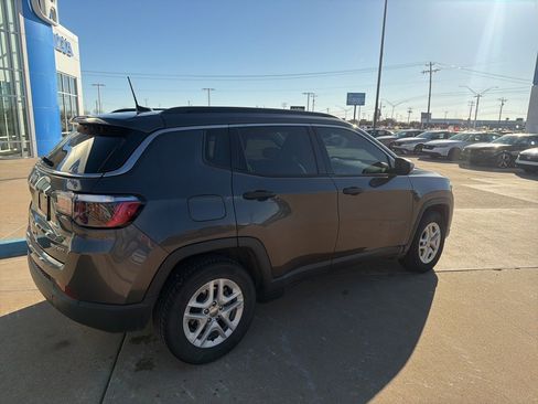 Used 2021 Jeep Compass Sport w/ Cold Weather Group image 23