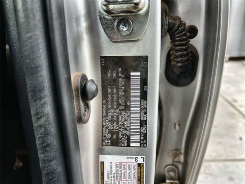 Used 2022 Toyota 4Runner SR5 Premium image 11