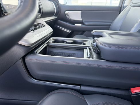 Certified 2025 Ford Expedition Max Active AWD/4WD image 71