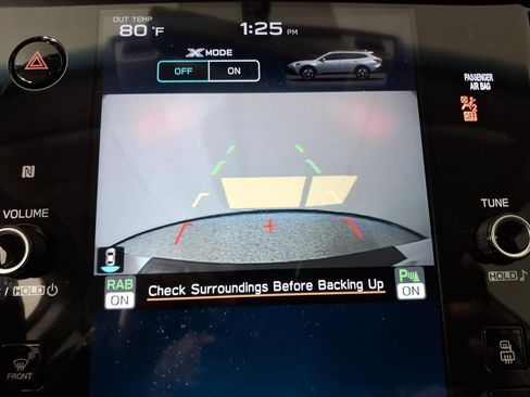 Used 2020 Subaru Outback Touring w/ Popular Package #2 image 5