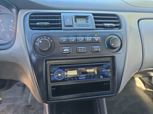 Used 2001 Honda Accord EX image 20