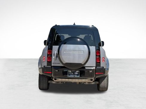 Certified 2024 Land Rover Defender 110 X-Dynamic SE image 8