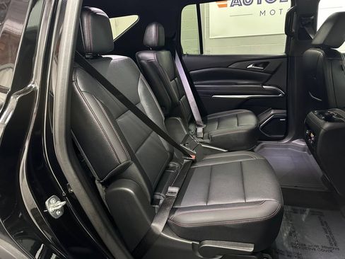 Used 2025 Chevrolet Traverse Z71 w/ Enhanced Driving Package AWD/4WD image 20