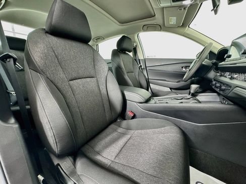 Certified 2025 Honda Accord SE image 37