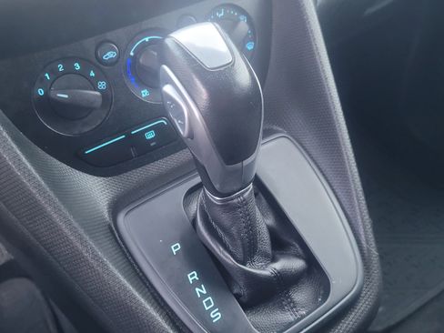 Used 2018 Ford Transit Connect XL image 21