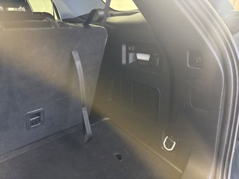 Used 2023 Ford Explorer XLT w/ Equipment Group 202A AWD/4WD image 9