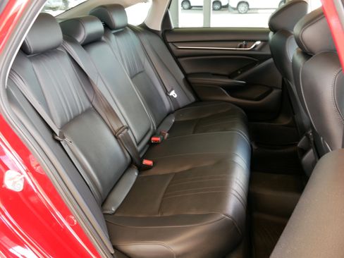 Used 2022 Honda Accord Sport Special Edition image 3