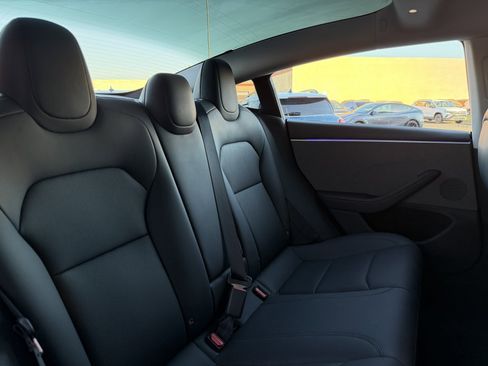 Used 2024 Tesla Model 3 image 42